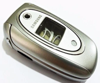 Samsung E330 Telefon Kasası ürün görseli