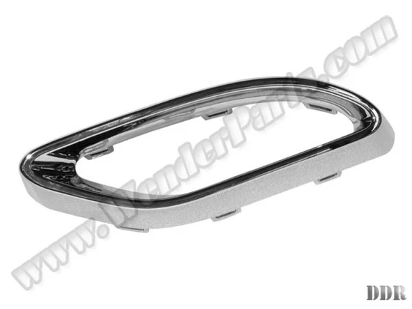 Mercedes Egzoz Ucu Cercevesi Sag (kromlu) W177 18> W246 11>18 W247 18> W205 14> W213 16> C253 15> - Wenderparts Ma2058852321 ürün görseli