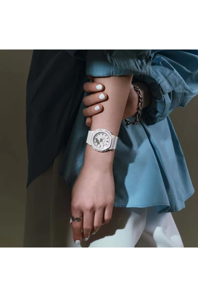 CASIO GMA-P2110-7ADR Kol Saati - Resim 4