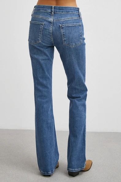 Orta  Bel Likralı İspanyol Paça Jean Mavi - Resim 6