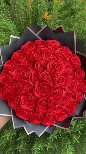 48 ADET ÖZEL EL YAPIMI GÜL BUKETİ ürün görseli