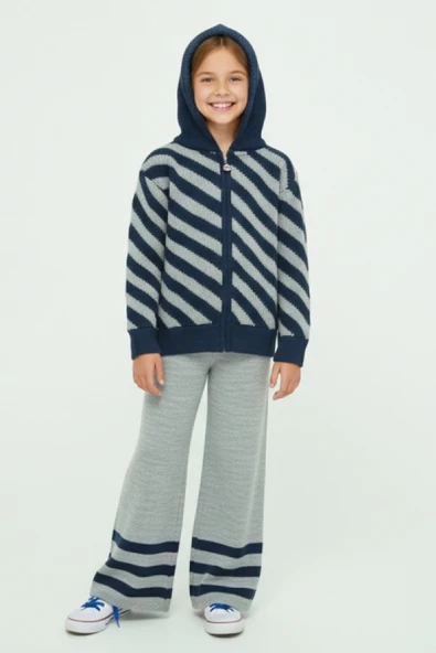 Kız Çocuk Triko 2'li Alt-Üst Takım (Hırka ve Alt)  10-15 Yaş 12431 - Resim 2