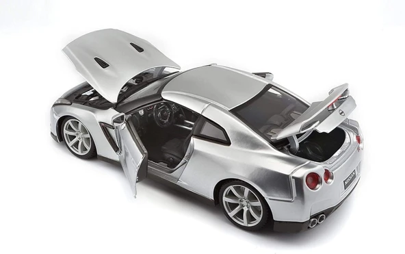 Bburago 1:18 Nissan GT-R R35 2009 Model Araba - Resim 3