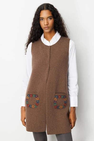 25021 DESEN TRİKO CEBİ BAYRAM ŞEKERİ TIĞLAMALI SIFIR YAKA ÖNÜ AÇIK UZUN YELEK - Resim 6