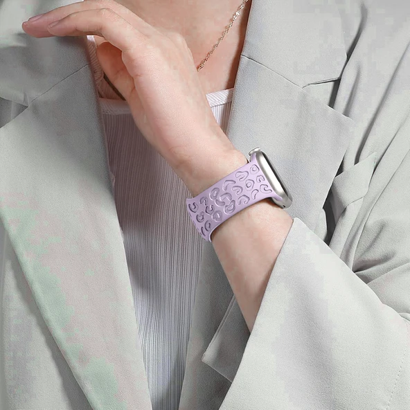 Apple Watch Uyumlu 44 45 46mm Leopar Desenli Yumuşak Silikon Kordon Seri 2 3 4 5 6 Se 7 8 9 10   Lila - Resim 3