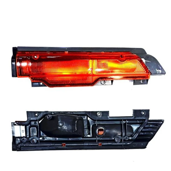 Mitsubıshı Ticarı Sinyal Lambası Kapı Altı Sag Mitsubıshı Canter Fe515 Fe635 Fe659 98>05 - Wagenburg 21000531 ürün görseli