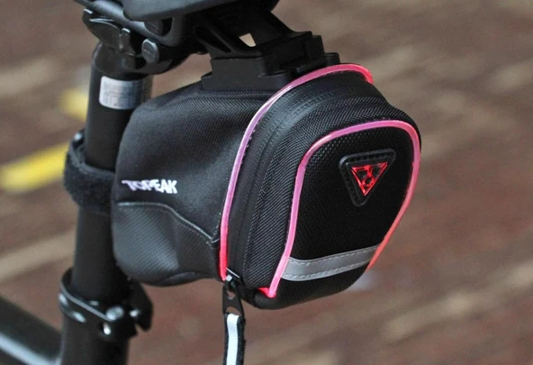 Topeak Aero Wedge IGlow Led Işıklı Sele Altı Çanta Medium TIG-AW05 - Resim 6