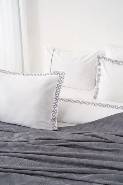 Noemi Gri Çift Kişilik %100 Pamuklu Nevresimli Yatak Örtüsü - 7 Parça Çeyiz Seti - Resim 5