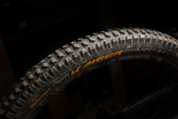 Continental Kaiserprpta 29x2.40 TLR Tubeless Downhill Dış Lastik C0199935 - Resim 5