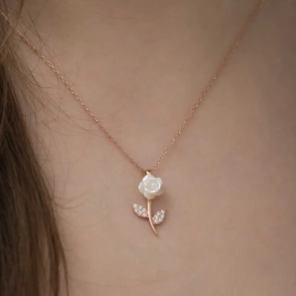 BlackCraft  925 Ayar Gümüş Rose Beyaz Gül Kadın Gümüş Kolye - Resim 3