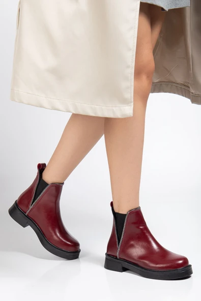 Bordo Kırışık Rugan Taş Aksesuarlı Lastikli Günlük Kadın Bot ürün görseli