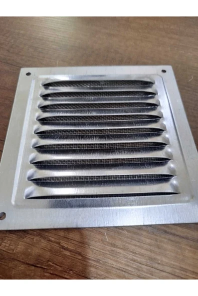 Home KARAVAN MUTFAK BANYO MENFEZİ 15X15 CM ürün görseli