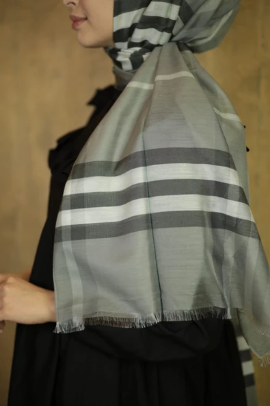 Uzun Ipek Ekose Desenli Şal - Resim 2