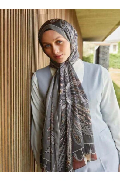 Açık Gri Dairesel Hint İpeği Şal ürün görseli
