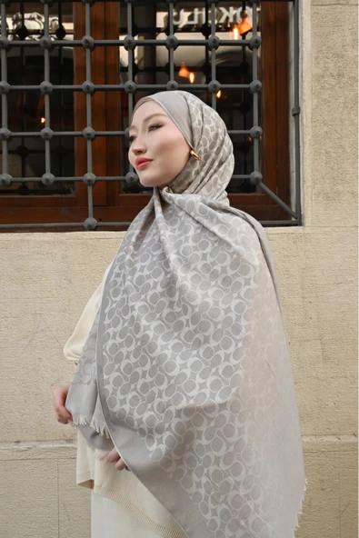 İthal C Desen İpek Pamuk Yün Şal ürün görseli