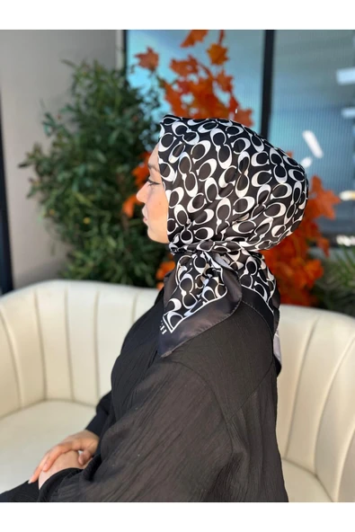 Coach Desen Vual İpek Eşarp ürün görseli