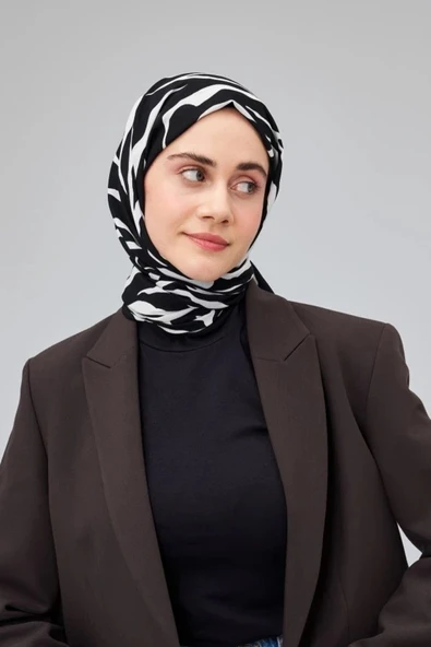 Modakaşmir Sarmal Desen Black And White Serisi Medine Ipeği Şal - Resim 2