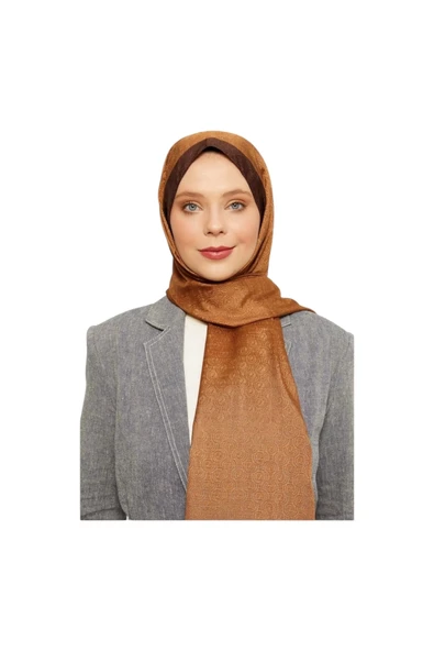 Taba Halka Desen Monogram Şal ürün görseli