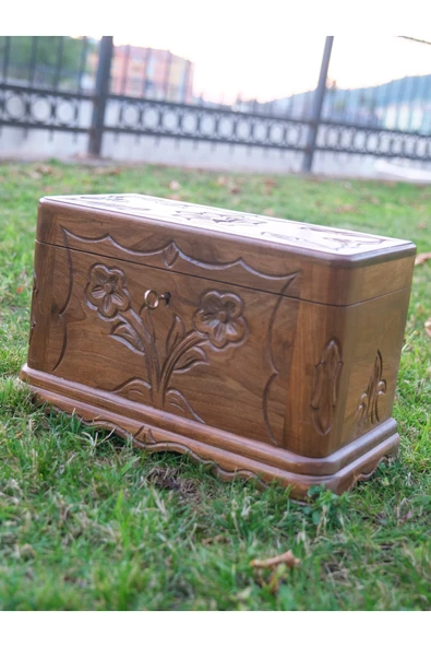 ARMES EV CONCEPT El Oyması Ahşap Sandık | Dekoratif ve Depolama Amaçlı ürün görseli