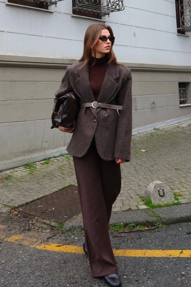 Çizgi Detaylı Kemerli Kaşe Ceket Kahve ürün görseli 1