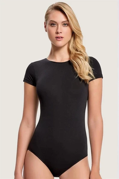 Berrak Bayan Bisiklet Yaka Kısa Kol Çıtçıtlı 8020 ürün görseli