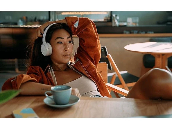 JBL Tune 520BT Kablosuz Kulak Üstü Kulaklık Beyaz - Resim 6