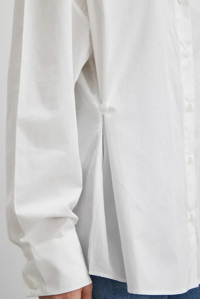 Düğme Detaylı Pamuklu Gömlek Beyaz - Resim 5