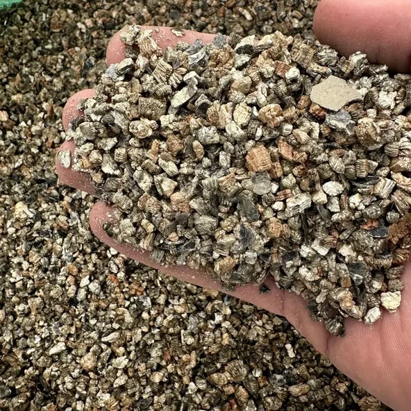 Vermikülit (2-4 mm) 10 Litre - Resim 2