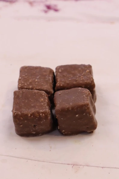 Öz Altın Kayısı Çikolatalı Kayısı Lokumu 1 KG - Resim 3