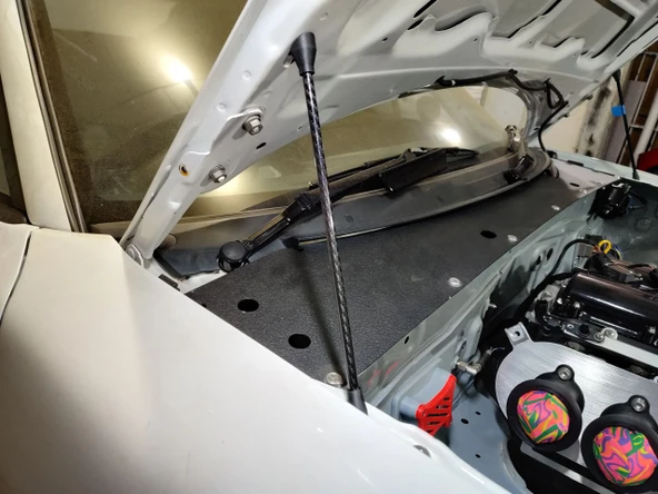 Mazda MX-5 Miata 2 ADET Kaput Desteği Tutucu Parçaları Amortisörr dahil değil- 4783340 ürün görseli 1