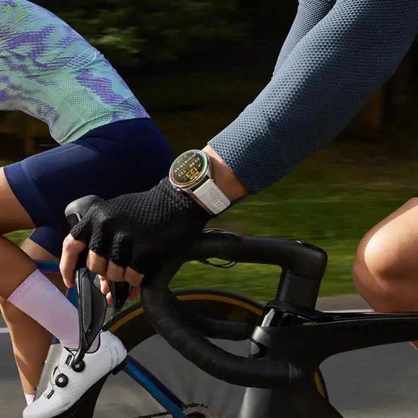 Huawei Watch GT5 Pro 46mm İle Uyumlu SportStripe Örgü Desen Metal Tokalı Silikon Akıllı Saat Kordonu  Starlight - Resim 5