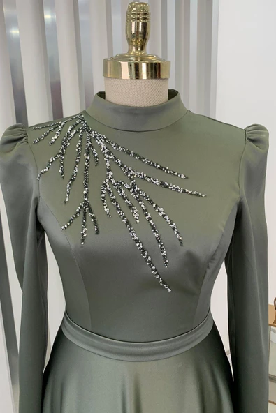 Mina Tesettür Abiye Haki - Resim 2