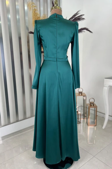 Mina Tesettür Abiye Zümrüt - Resim 3