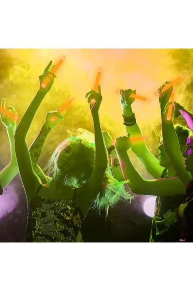 15 cm Turuncu Glow Işık Karanlıkta Parlayan Fosforlu Çubuk Yılbaşı Parti Acil Durum İşaret Çubuğu - Resim 4