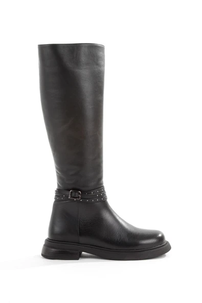 Siyah Hakiki Deri Topuksuz Günlük Kadın Çizme Vildo - Resim 5