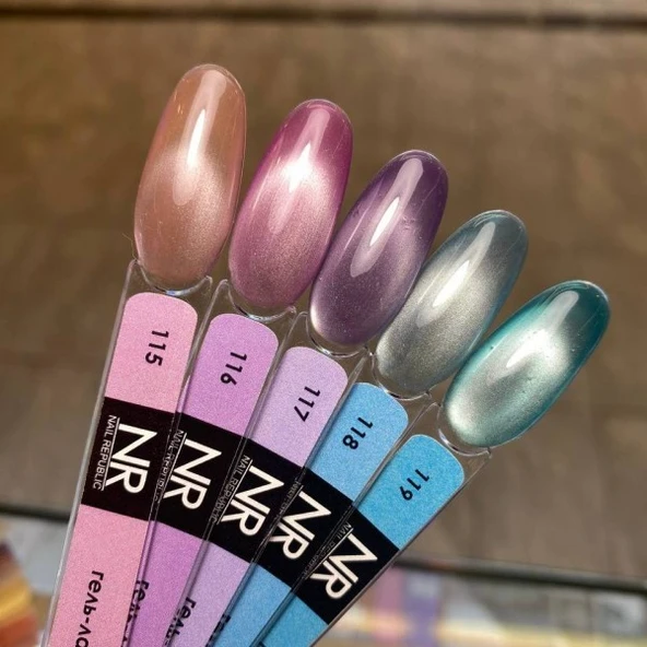 Nail Republic Silk Cats Collection Kore Kedi Gözü Kalıcı Oje 10ml 116 - Resim 3