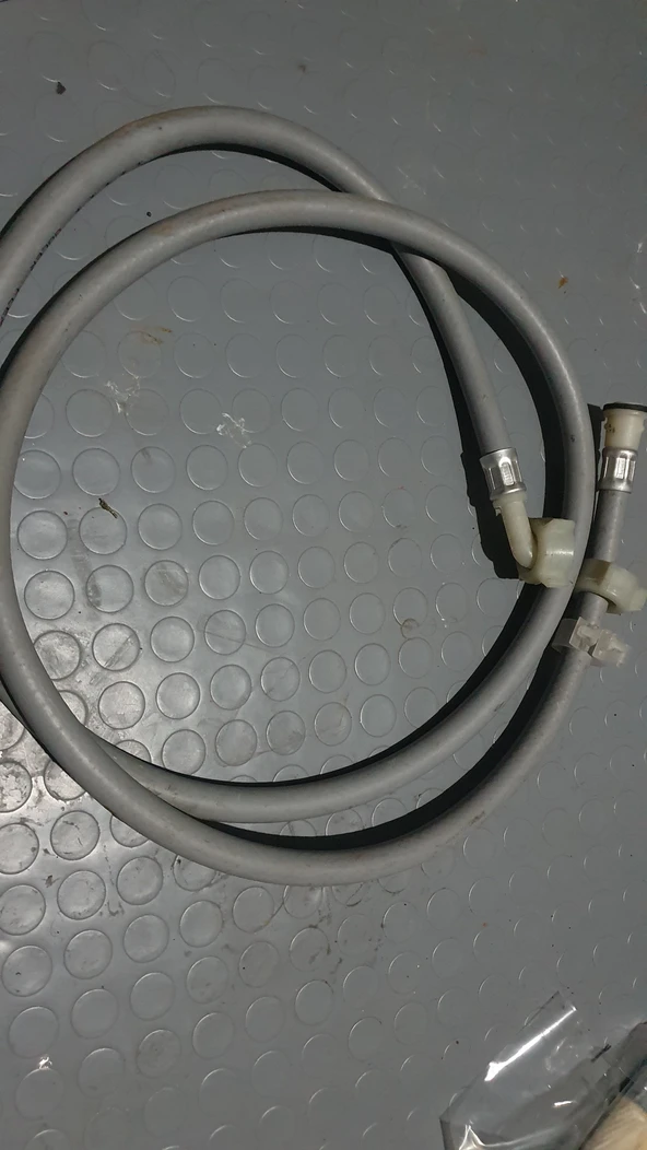 Çamaşır bulaşık makinesi hortum 2 metre ikinci el - Resim 2