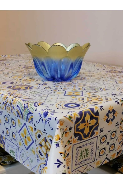 ELYAFLI PVC MUŞAMBA - DESENLİ SİLİNEBİLİR MASA ÖRTÜSÜ ürün görseli