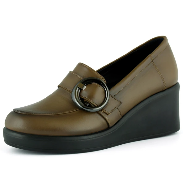 Erkan Saçmacı Madeline Ceviz Hakiki Dana Derisi Tokalı Yuvarlak Burun Dolgu Topuklu Günlük Ayakkabı ürün görseli