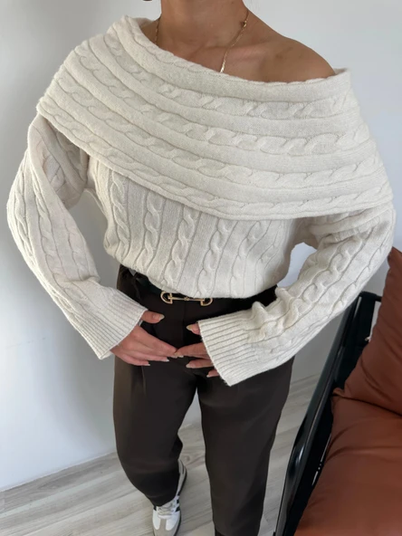 Kadın Madonna Yaka Kazak Ekru - Resim 4