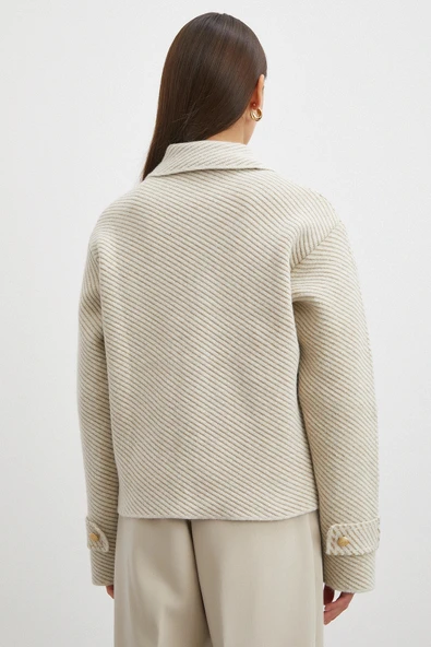 Polo Yaka Cepli Gold Düğmeli Ceket Krem - Resim 6