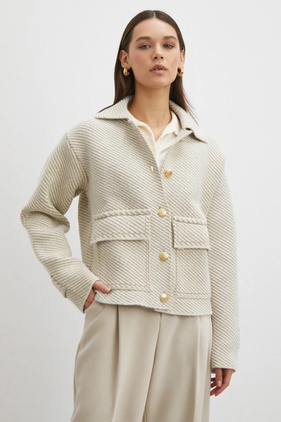 Polo Yaka Cepli Gold Düğmeli Ceket Krem - Resim 3