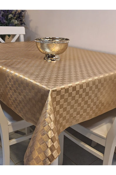 GOLD  PARLAK SİLİNEBİLİR MASA ÖRTÜSÜ - ELYAFLI PVC MUŞAMBA ürün görseli