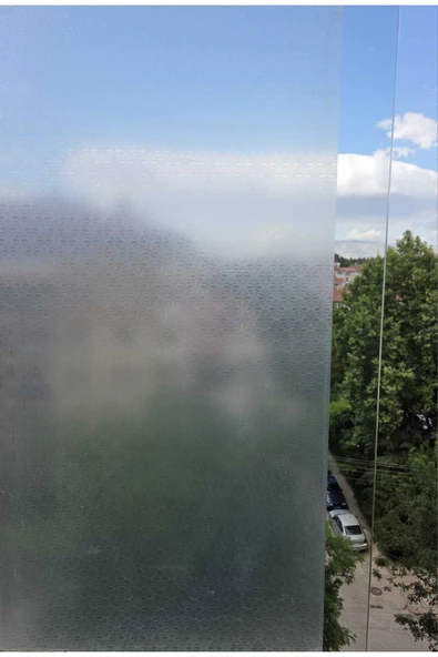 Dekoratif Şeffaf Cam Folyosu | Kendinden Yapışkanlı – Buzlu Cam Görünüm ürün görseli