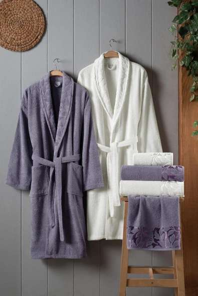 Fiesta Kısmi Kadife Jakarlı %100 Pamuklu Aile Bornoz Seti ürün görseli