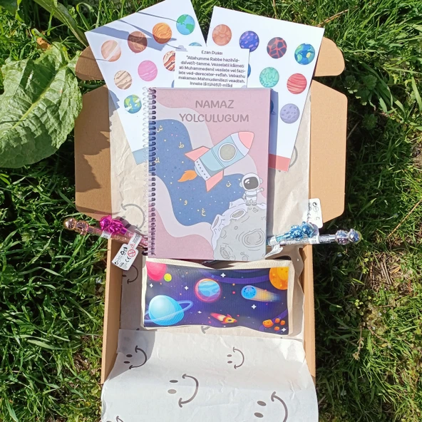 Utterly Good Çocuklar Için Namaz Yolculuğum Seti  Sticker  Kalemlik  Jel Kalem ürün görseli