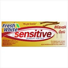 Fresh White Sensitive Diş Macunu Misvak Özlü 75 ml ürün görseli