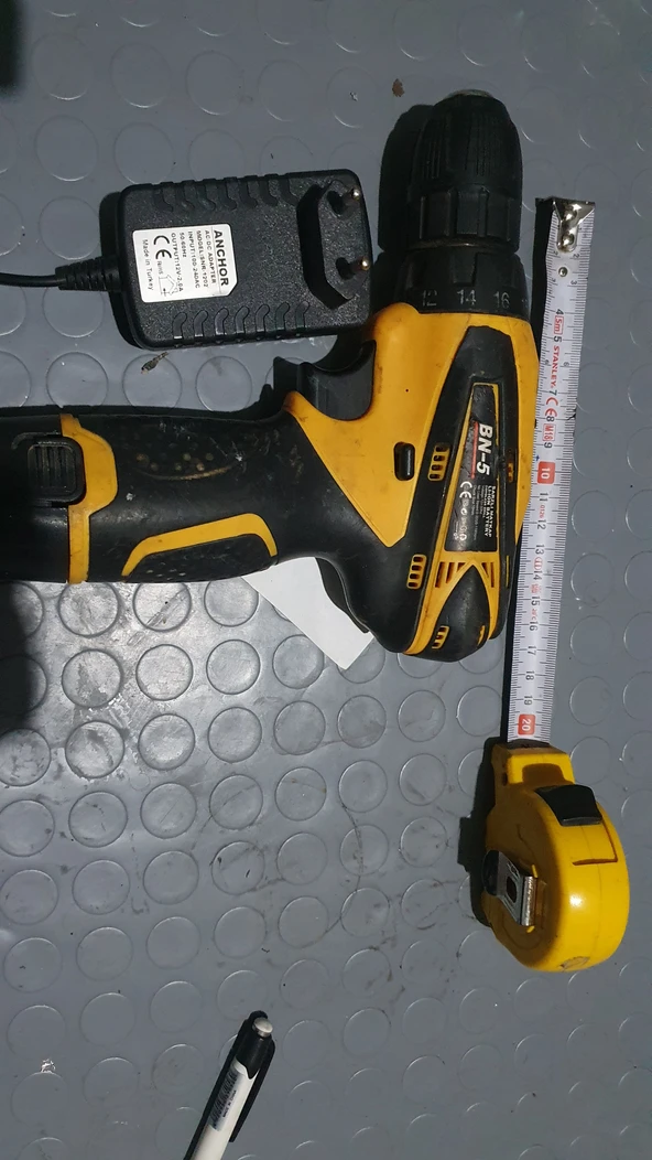 Sarjli matkap ikinci el adaptör dahil - Resim 3