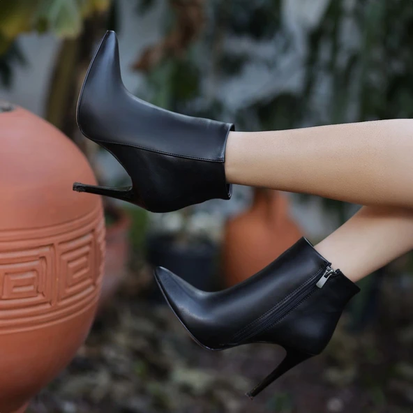 Blan Siyah Cilt Topuklu Bot - Resim 5