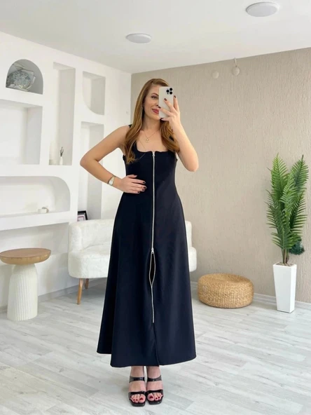 Kadın Askılı Kare Yaka önden Fermuarlı Geniş Kesim Janjan Krep Elbise ürün görseli